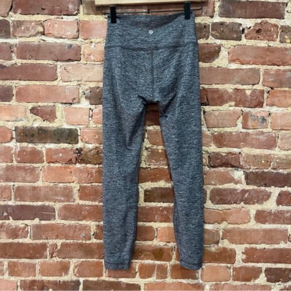 Lululemon Wunder Under Hi-Rise 7/8 Tight 25" Heathered Black Size 4 - Picture 5 of 5
